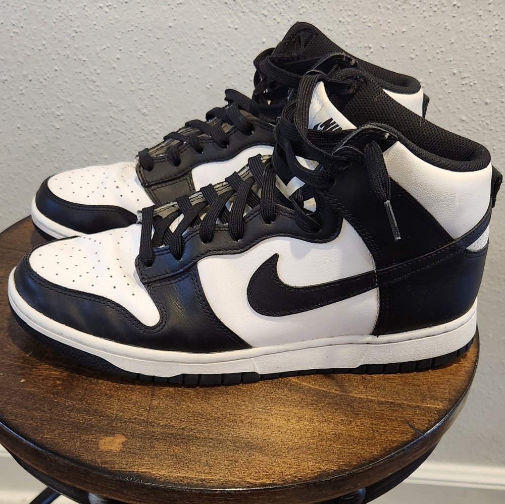 Nike Dunk High Black / White (Panda) -- 10M